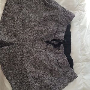Luluemon On the Fly shorts size 8